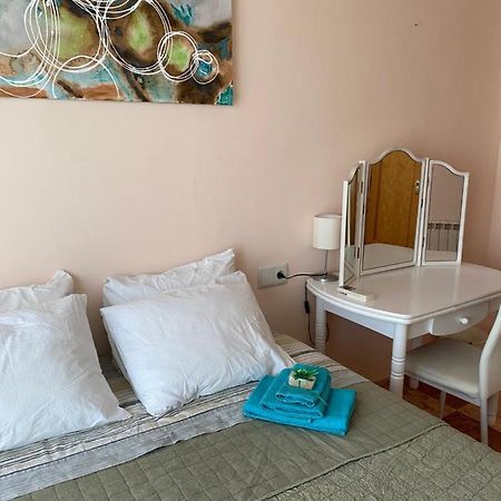 Comfortable Guest Room With Balcony Beniarjo 外观 照片